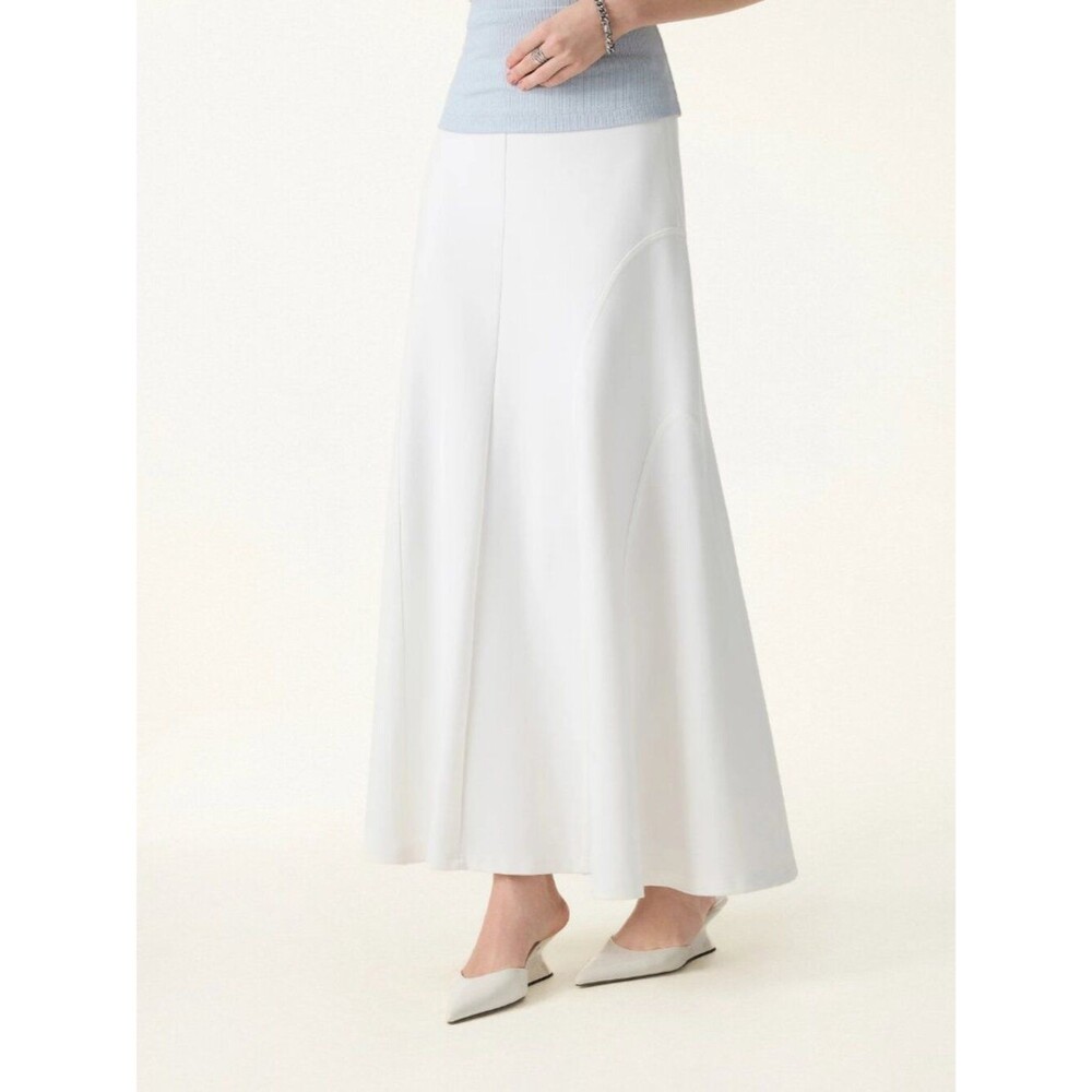 OGL Move Wrinkle-Resistant A-Line Flared Maxi Skirt White Lined Size Medium